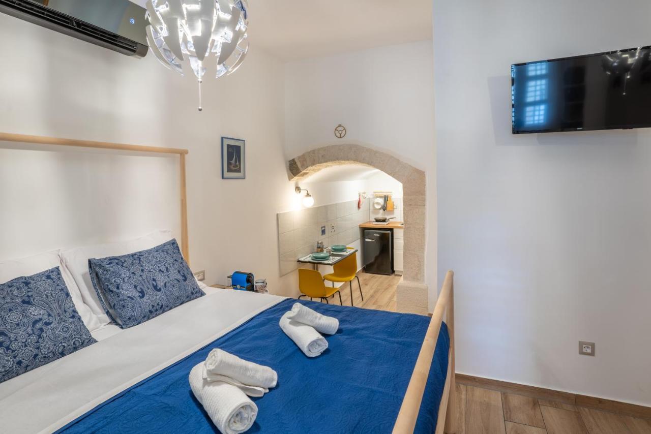 Old Town Makarska Apartments - Central Square エクステリア 写真